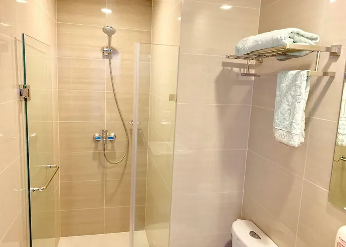101 Newport Chillax C2 Airport Pasay Manila